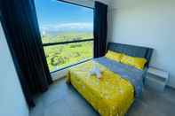 Kamar Tidur LOVELY TWO BEDROOMS CONDO WITH SWIMMING POOL