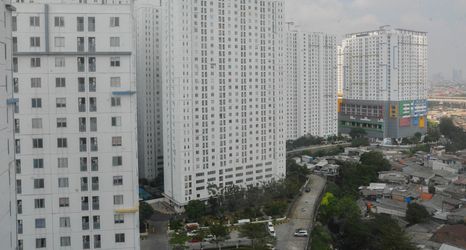 Bên ngoài 2 Minimalist and Strategic 2BR at Bassura City Apartment By Travelio