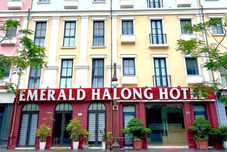 外部的 Emerald Halong Hotel