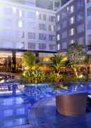 SWIMMING_POOL FUGO Hotel Banjarmasin