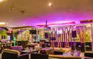 Quầy bar, cafe và phòng lounge 6 FUGO Hotel Banjarmasin