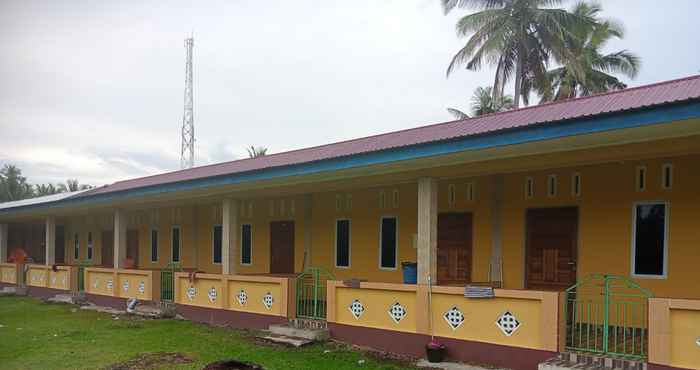 Luar Bangunan Penginapan Safari