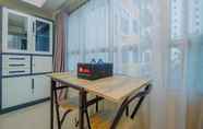 Ruang Umum 4 Minimalist and Comfy Studio at Springlake Summarecon Bekasi Apartment By Travelio