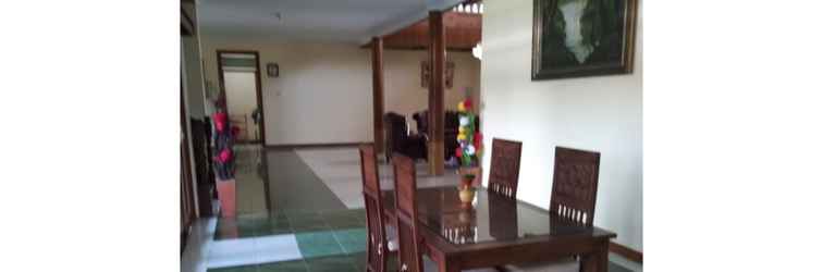 Lobby Villa Mawar Adinda