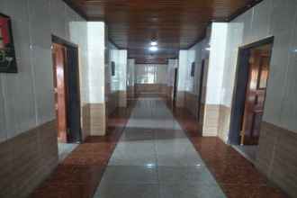 Lobi 4 MC Hotel