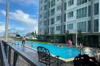 Swimming Pool Metrocity Staycation