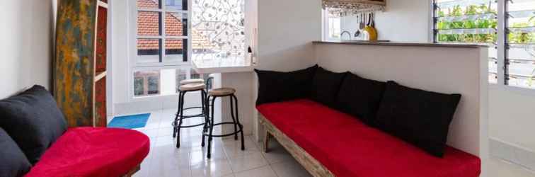 Lobi Legian Beach Apartment