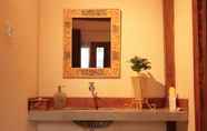 In-room Bathroom 6 Pesona Java Ijen Homestay