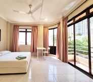 Bedroom 2 Mutiara Gurney next to Gurney Paragon