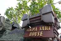 Exterior Nikma Sari House