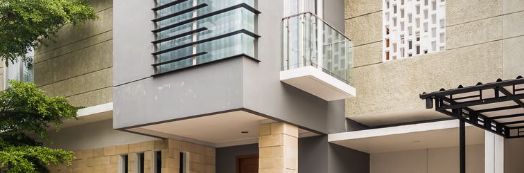 Sảnh chờ Omah Lowanu : Hunian Tengah Jogjakarta