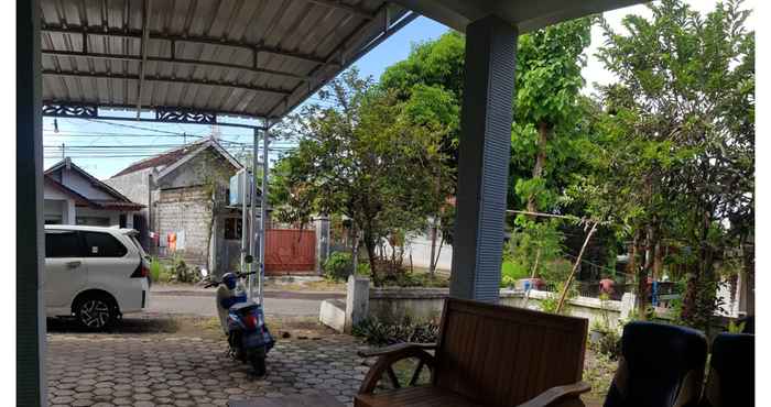 Bên ngoài Homestay Damai 1