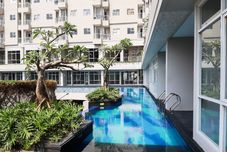 Hồ bơi Best Choice and Comfort 2BR at Bintaro Icon Apartment By Travelio