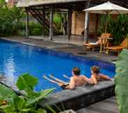 Swimming Pool 4 Kubu Sakian Villa 