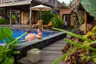 Swimming Pool Kubu Sakian Villa 