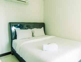 Kamar Tidur 2 Comfy and Stunning 2BR at Sky Terrace Apartment By Travelio