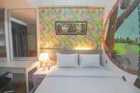 Kamar Tidur Minimalist Studio Room Apartment at Taman Melati Sinduadi By Travelio