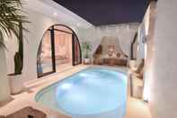 ภายนอกอาคาร Bohemian Jogja Villas With Private Pool