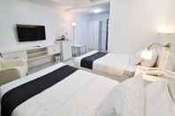 Kamar Tidur Staycation Hotel