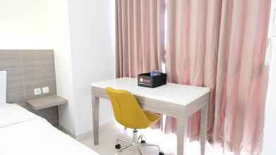 Ruang Umum 4 Cozy Living Studio Apartment Taman Melati Surabaya By Travelio