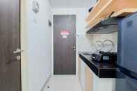 Lobi Minimalist and Comfy Studio at Serpong Garden Apartment By Travelio