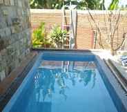 Swimming Pool 6 Classic Eriga Homestay Banyuwangi