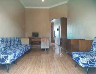 Lobi 2 Classic Eriga Homestay Banyuwangi