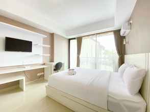 Bedroom Cozy Studio Room Apartment at Beverly Dago By Travelio