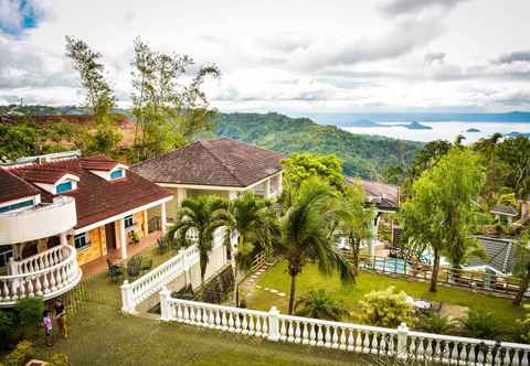 Exterior Estancia Resort Hotel by SMS Hospitality