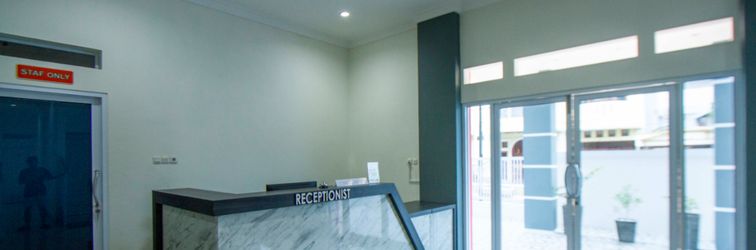 로비 Sawahan Residence