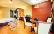 Ruang untuk Umum 3 Nice and Fancy Studio at El Royale Apartment By Travelio