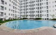 Swimming Pool 5 Comfort and Nice Studio Room at Serpong Garden Apartment By Travelio