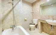 Toilet Kamar 2 Homey 1BR Apartment Galeri Ciumbuleuit 1 By Travelio