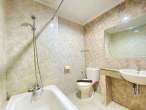 Toilet Kamar 4 Homey 1BR Apartment Galeri Ciumbuleuit 1 By Travelio