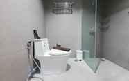 In-room Bathroom 3 Nice and Fancy 1BR at Patraland Amarta Apartment By Travelio