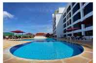 Swimming Pool Lao Plaza Hotel Vientiane