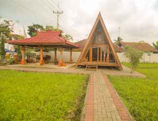 Luar Bangunan 2 Jajapin Wangsaloka