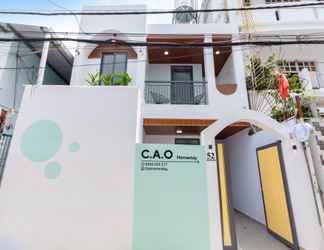 Bên ngoài 2 C.A.O Homestay