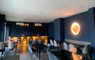 Bar, Kafe dan Lounge 5 Double J Hotel