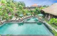 Swimming Pool 5 Kailash Suites by Pramana Villas