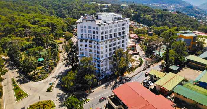 Bangunan Lafaayette Luxury Suites Baguio
