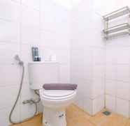 In-room Bathroom 4 Comfort and Cozy Stay Studio Room at Gunung Putri Square Apartment By Travelio