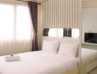 Phòng ngủ 2 Comfort and Cozy Living 1BR at Oasis Cikarang Apartment By Travelio