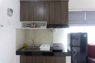 Ruang untuk Umum 4 Minimalist 2BR at Apartment Serpong Garden near Train Station By Travelio