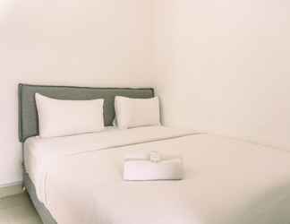 Kamar Tidur 2 Minimalist 2BR at Apartment Serpong Garden near Train Station By Travelio