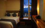 Bedroom 7 Sempre Premier Inn Mactan Airport Hotel