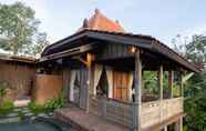 ภายนอกอาคาร 6 Umah Capung Sebatu Villa