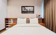 Bedroom 4 Luxury and Stylish 2BR Veranda Residence Apartment at Puri By Travelio
