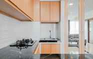 Common Space 6 Spacious Combined 3 in 1 3BR at Apartment Parkland Avenue By Travelio