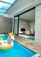 SWIMMING_POOL Villa Andara